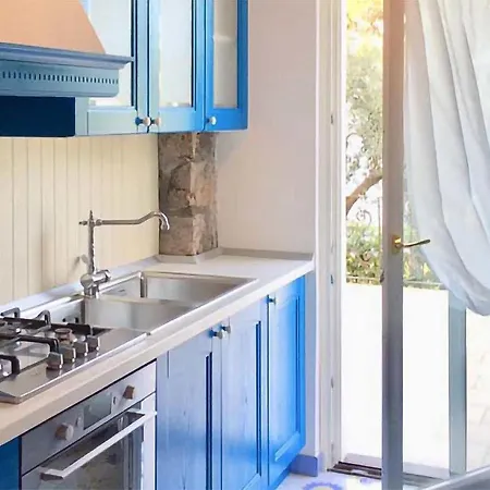 Beautiful In With Kitchen *